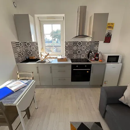 Lejlighed Beau Avec Vue Sur Et Parking Gratuit