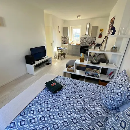 Beau Avec Vue Sur Et Parking Gratuit