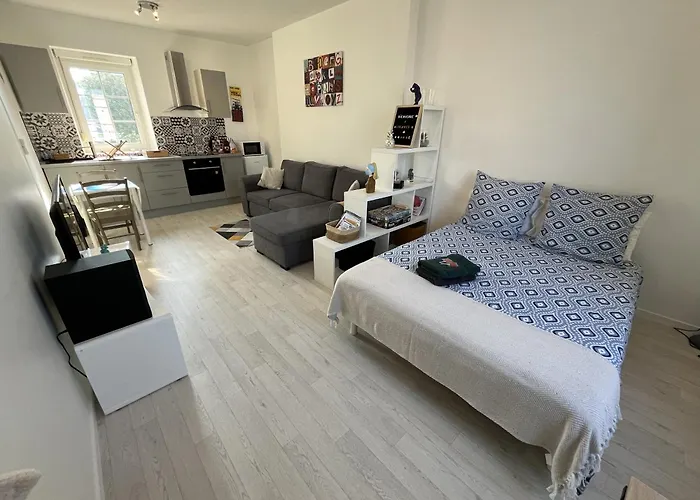 Apartment Beau Avec Vue Sur Et Parking Gratuit *
